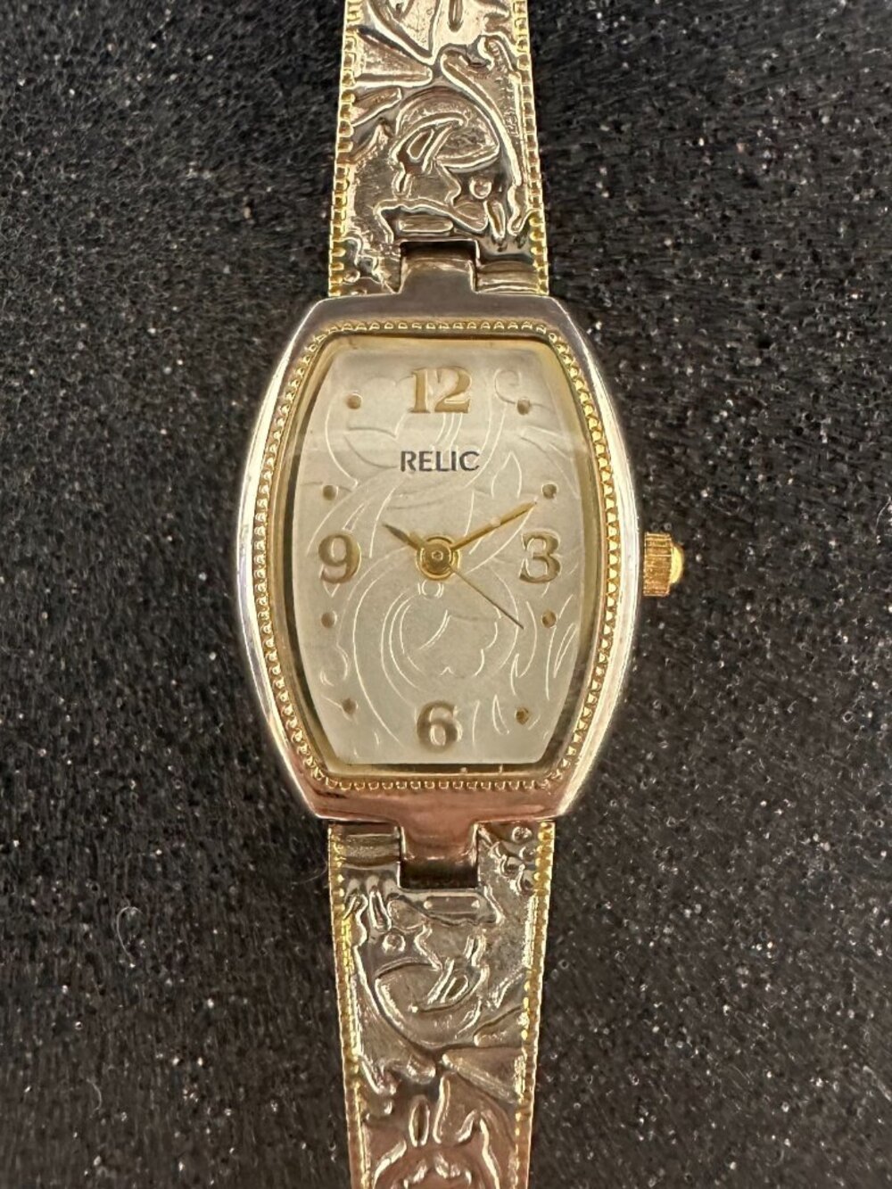 3/$30 Relic Watch Women Silver Gold Two Tone Floral Embossing New Battery 6"